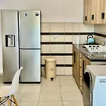 Flat In The Heart Of Ayia Napa/Центр Айя Напы
