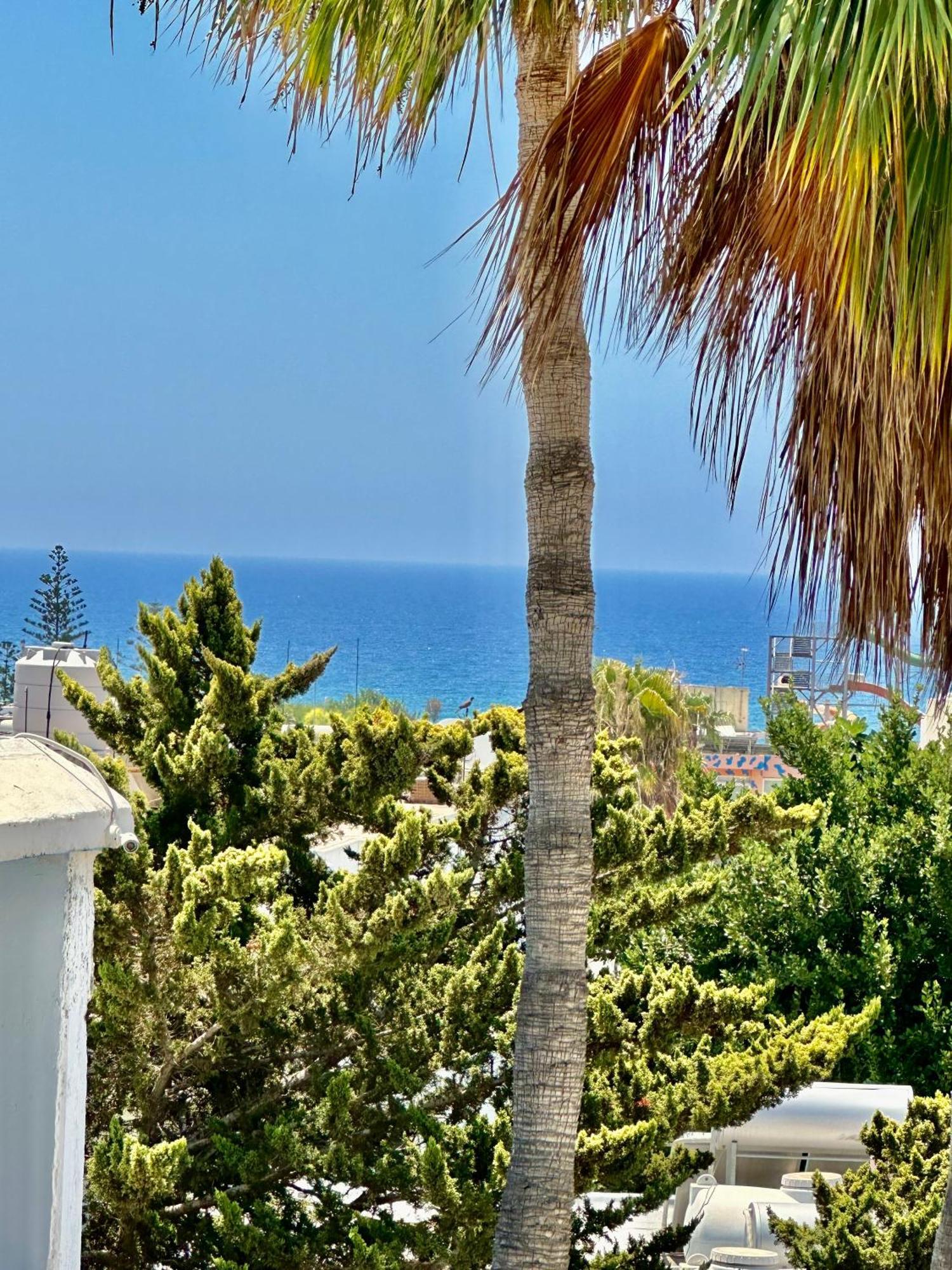 Flat In The Heart Of Ayia Napa/центр напы